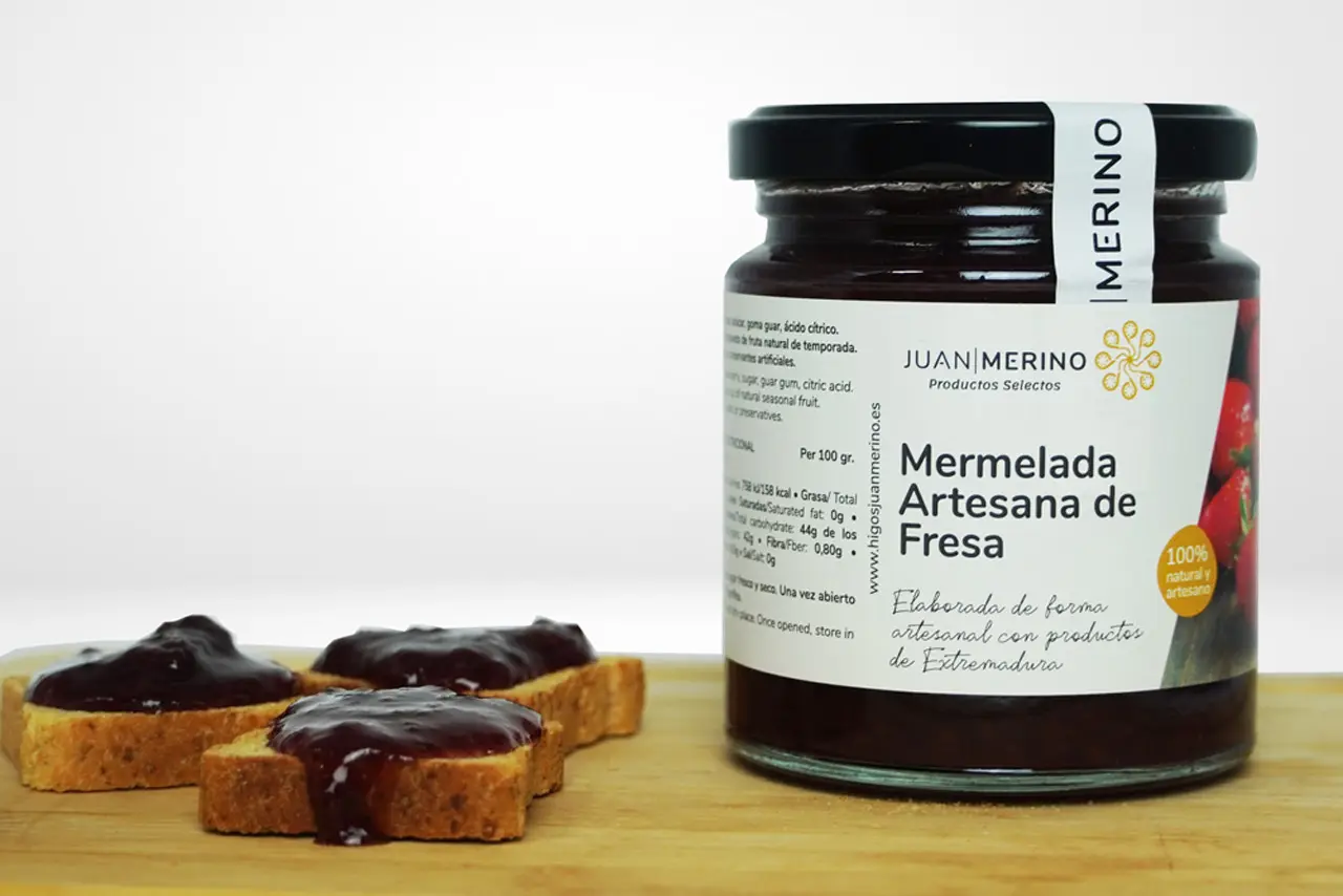 Mermelada de fresa natural, perfecta para acompañar tus desayunos, 275 g.